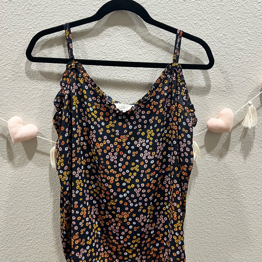 Ann Taylor floral tank top brand new with tags, never worn